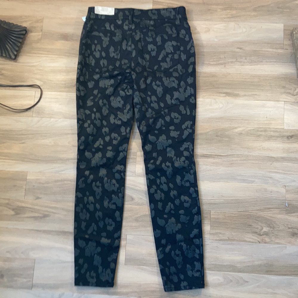 Chico’s secret stretch jegging black animal print leopard print size 4 - Picture 8 of 14